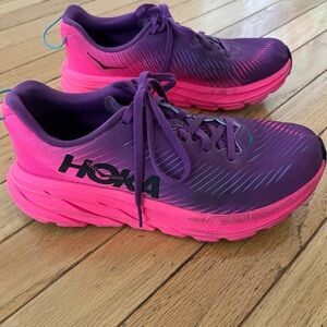 Pink Hokas Rincon 3 size 6.5B